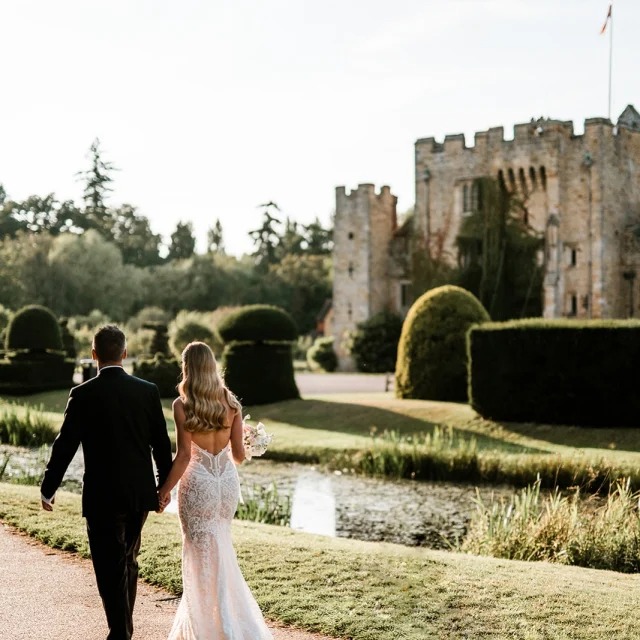 micro wedding planner uk